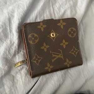 Louise Vuitton wallet in very good condition- used as a prop in a film